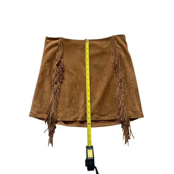Forever 21 Womens/Teen Fringe Faux Sude Mini Skirt Size Large Western Fall - Picture 4 of 7